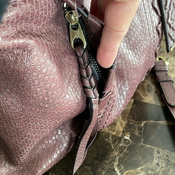 ORYANY - Picture 16 of 17